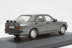 Mercedes 190E 2.3-16V (W201) 1984, WhiteBox 1:43