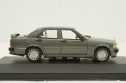 Mercedes 190E 2.3-16V (W201) 1984, WhiteBox 1:43