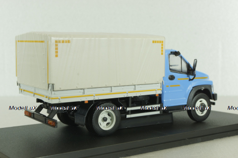 Газон NEXT C41R11 бортовой с тентом голубой/серый, в боксе, Н232, Наш Автопром 1:43 Уценка!