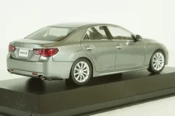 Toyota Mark X Premium 2000 titanium metallic, 03637S3, Kyosho 1:43