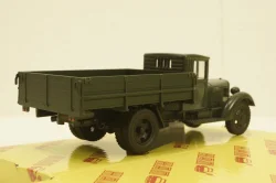 УралЗис-355, бортовой, зеленый, Н230, Наш Автопром 1:43