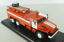 АЦ-7,5-40 пожарная автоцистерна на шасси Урал-4320 с бел. полосами, SSM1229, SSM 1:43