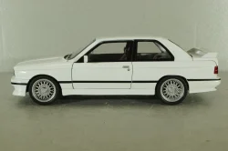 BMW M3 (E30) white, 24982W, CHE ZHI 1:24