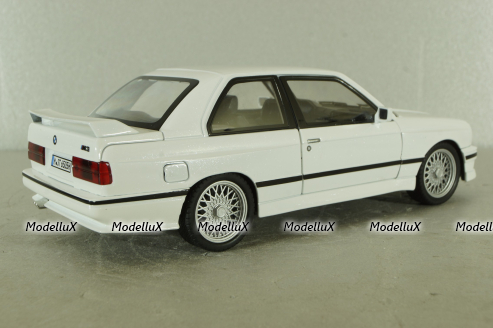 BMW M3 (E30) white, 24982W, CHE ZHI 1:24