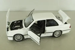 BMW M3 (E30) white, 24982W, CHE ZHI 1:24