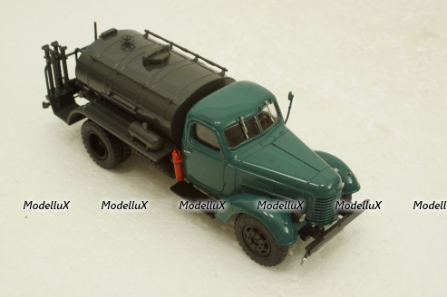 Д-251(150) Автогудронатор на шасси Зис-150, зеленый/серый, Легендарные Грузовики СССР №33, Modimio 1:43 С журналом!