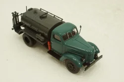 Д-251(150) Автогудронатор на шасси Зис-150, зеленый/серый, Легендарные Грузовики СССР №33, Modimio 1:43 С журналом!