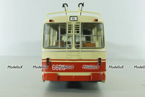 ЗИУ-10 троллейбус сочленённый 1978, бел/красн, SSM4052, SSM 1:43