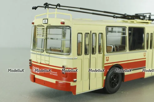 ЗИУ-10 троллейбус сочленённый 1978, бел/красн, SSM4052, SSM 1:43
