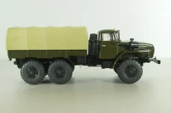 Урал-4320-31 бортовой с тентом, хаки, АвтоИстория 1:43