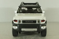 Toyota FJ Cruiser 2008, white, C4172, CHE ZHI 1:24