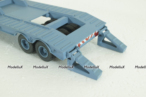Прицеп ЧМЗАП-5208 , серо/голубой, Modellux 1:43