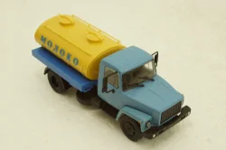 Газ-3307 Молоковоз, синий, Наши Грузовики №7 1:43