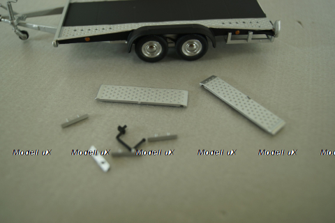 Прицеп для перевозки автомобилей Flatbed Trailer silver, Colibri Model Art 1:43