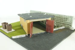 Диорама Гараж с мусорными баками , Modellux 1:43