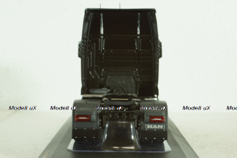Man TGX 18.640 XXL Tractor Truck 2-assi 2018, TR132.22, IXO 1:43