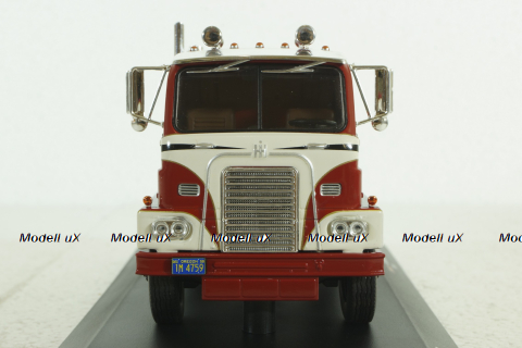 International Harvester DCOF-405, 1959, red/white, TR130,  IXO 1:43