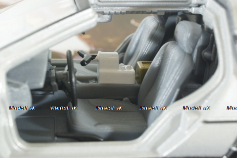 DeLorean Time Machine from movie Back to the Future Future II, 22441, Welly 1:24