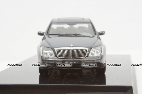 Maybach 57 SWB 2003 grey, 56153, Auto Art 1:43