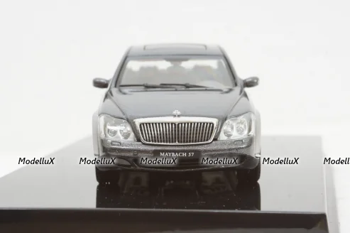 Maybach 57 SWB 2003 grey, 56153, Auto Art 1:43