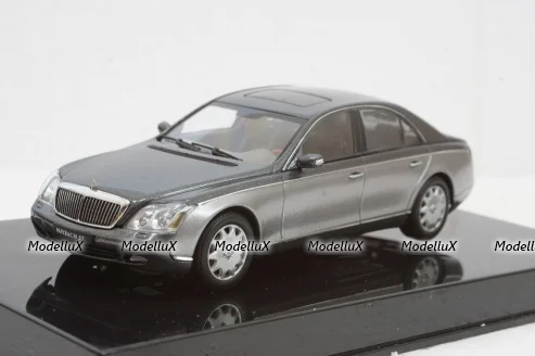 Maybach 57 SWB 2003 grey, 56153, Auto Art 1:43