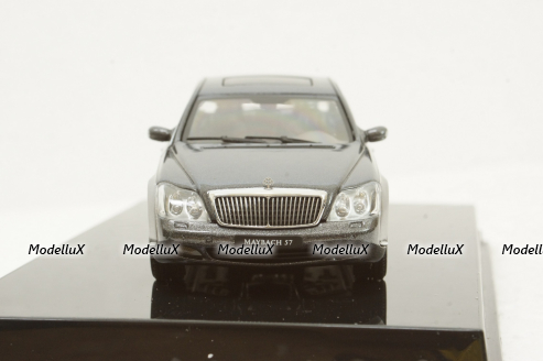 Maybach 57 SWB 2003 grey, 56153, Auto Art 1:43