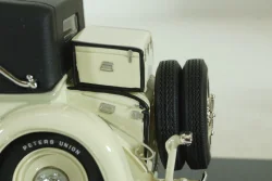 Maybach DS 8 Convertible Zeppelin, 05050, AutoCult 1:43