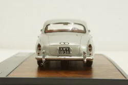 Bentley S2 Continental Sports Saloon Hooper silver 1959, MX40201-141, Matrix 1:43