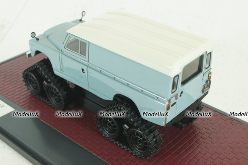 Land Rover 109 II SERIES CUTHBERTSON CONVERSION, Matrix 1:43
