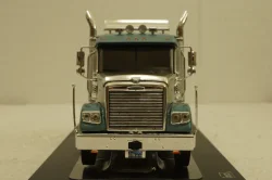 Freightliner Coronado 2008 Silver/Green, TR172,  IXO 1:43