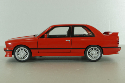 BMW M3 (E30), red, 24982, CHE ZHI 1:24