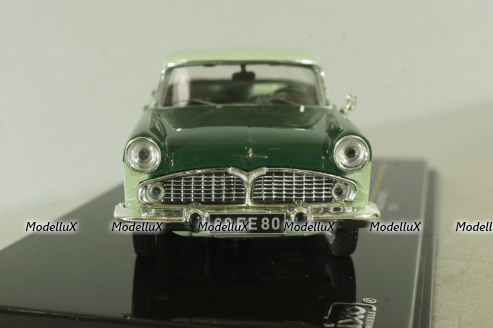 Simca Chambord 1958, green, CLC105, IXO 1:43