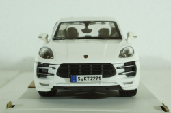 Porsche Macan 2013, white, BU21077W, Burago 1:24