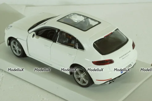 Porsche Macan 2013, white, BU21077W, Burago 1:24