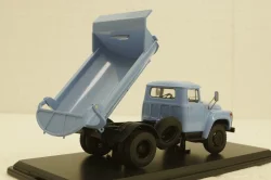 Зил-ММЗ-555, самосвал, поздняя облицовка радиатора, SSM1040, SSM 1:43