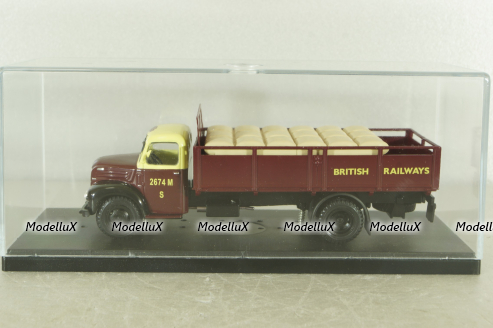 Ford Thames ET6 1953, red TRU018, IXO 1:43