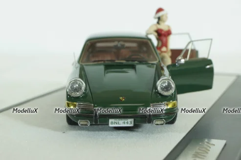 Porsche 911 Troutman & Barnes 4 doors 1967, green, edition Merry X-mas, MX41607-023, Matrix 1:43