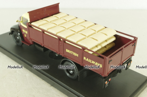 Ford Thames ET6 1953, red TRU018, IXO 1:43