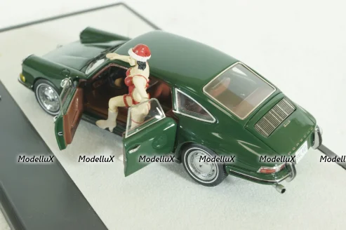 Porsche 911 Troutman & Barnes 4 doors 1967, green, edition Merry X-mas, MX41607-023, Matrix 1:43