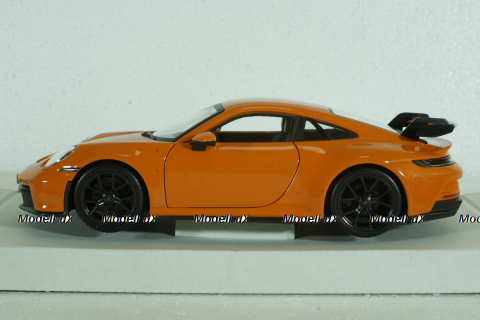Porsche 992 GT3 Coupe 2021, orange, Burago 1:24