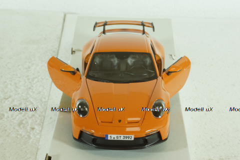 Porsche 992 GT3 Coupe 2021, orange, Burago 1:24