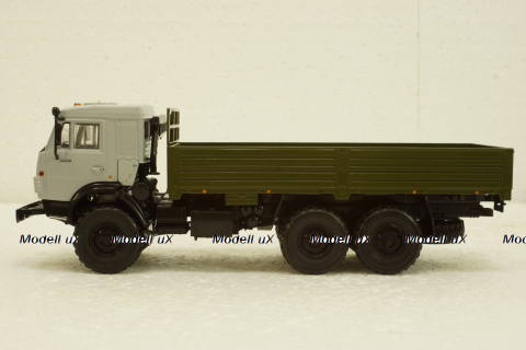 Камаз-53501 борт серо/зеленый, АвтоИстория 1:43