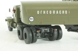 КрАЗ-258 с полуприцепом-цистерной ТЗ-22 (хаки), SSM7026, SSM 1:43
