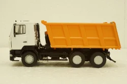 Маз-6501 самоскид білий/помаранчевий, АвтоИстория 1:43