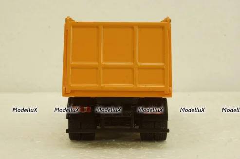 Маз-6501 самоскид білий/помаранчевий, АвтоИстория 1:43