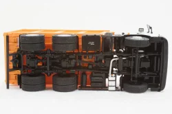 Маз-6501 самоскид білий/помаранчевий, АвтоИстория 1:43