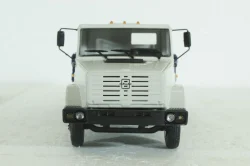 Зил-133Г40, бортовой, белый/синий, АвтоИсторя 1:43