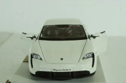 Porsche Taycan 2019, Carrara White, BU21098WH, Burago 1:24