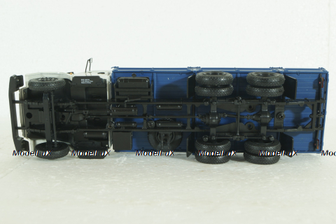 Зил-133Г40, бортовой, белый/синий, АвтоИсторя 1:43