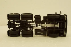 Маз-6422 тягач 1989г белый, АвтоИстория 1:43